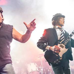 Live/Wire - The AC/DC Show